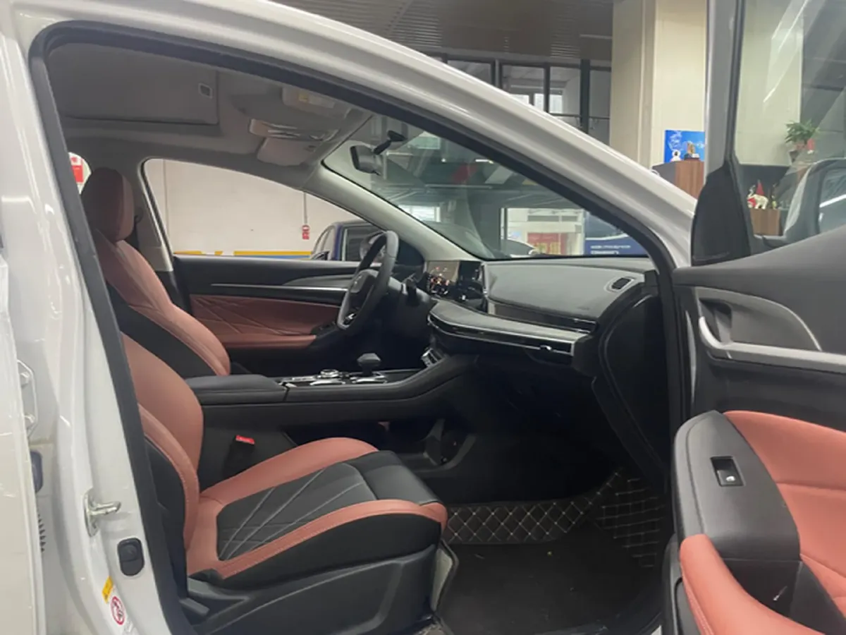 2022 ChangAn Eado 1.4T 160HP L4 7DCT,autocango,china used car exporter,china ev exporter,chinese used car exporter,chinese used ev exporter