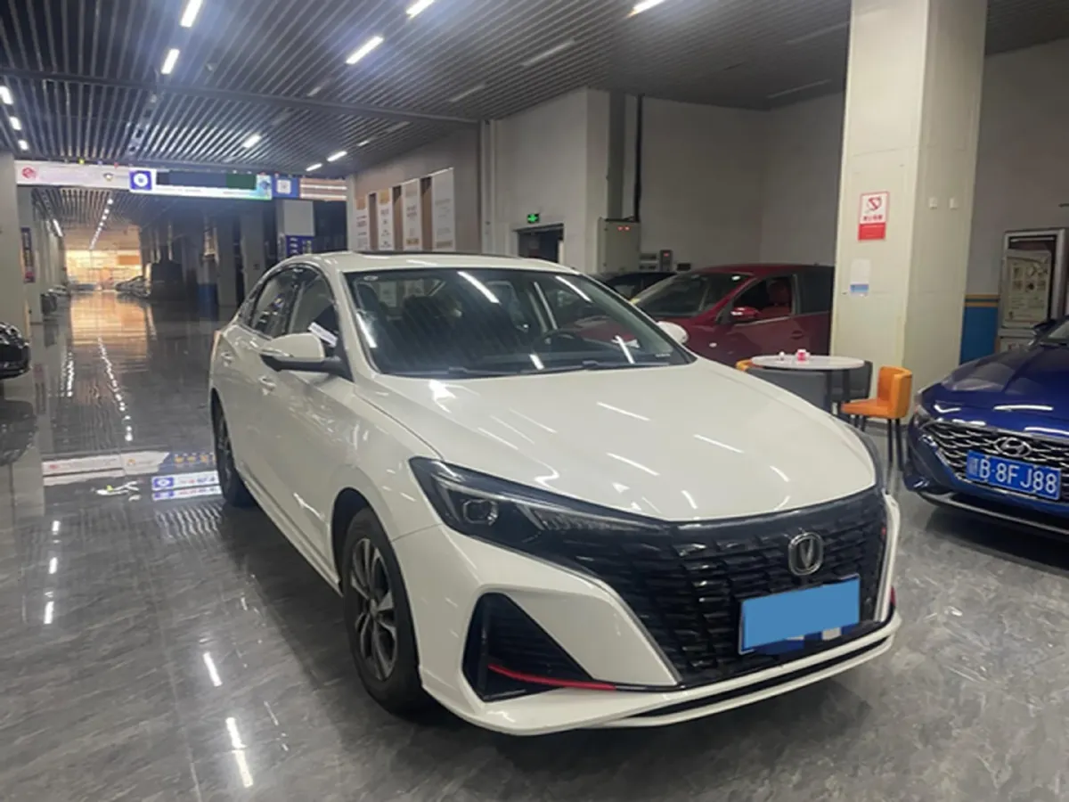 2022 ChangAn Eado 1.4T 160HP L4 7DCT,autocango,china used car exporter,china ev exporter,chinese used car exporter,chinese used ev exporter