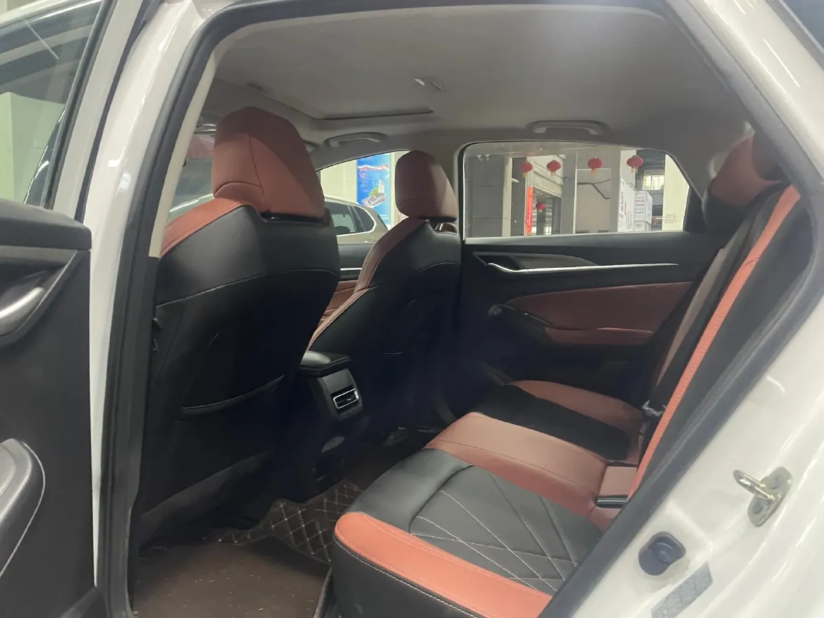 2022 ChangAn Eado 1.4T 160HP L4 7DCT,autocango,china used car exporter,china ev exporter,chinese used car exporter,chinese used ev exporter