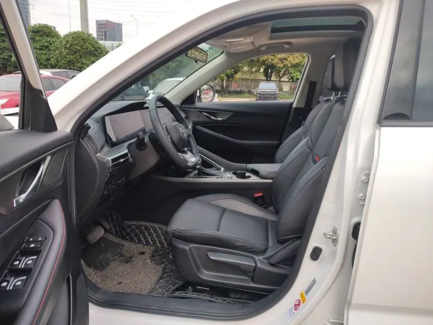 2021 ChangAn CS35 Plus 1.4T 160HP L4 7DCT,autocango,china used car exporter,china ev exporter,chinese used car exporter,chinese used ev exporter