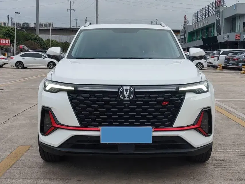 2021 ChangAn CS35 Plus 1.4T 160HP L4 7DCT,autocango,china used car exporter,china ev exporter,chinese used car exporter,chinese used ev exporter