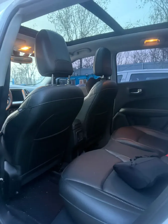 2017 Jeep Compass 1.4T 165HP L4 7DCT,autocango,china used car exporter,china ev exporter,chinese used car exporter,chinese used ev exporter