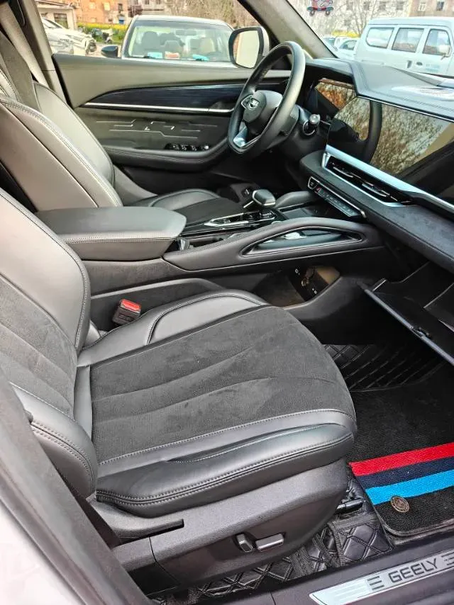 2024 Geely Monjaro 2.0T 238HP L4 8AT,autocango,china used car exporter,china ev exporter,chinese used car exporter,chinese used ev exporter