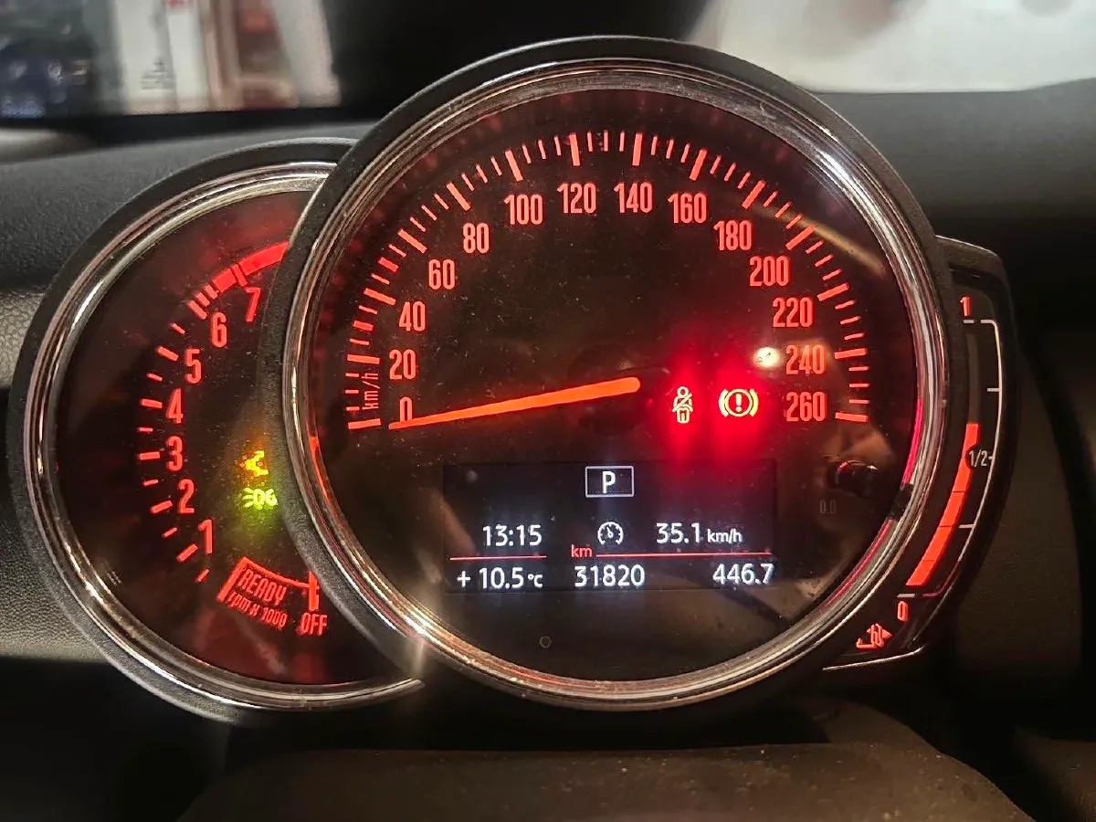 2021 MINI MINI 1.5T 102HP L3 7DCT,autocango,china used car exporter,china ev exporter,chinese used car exporter,chinese used ev exporter