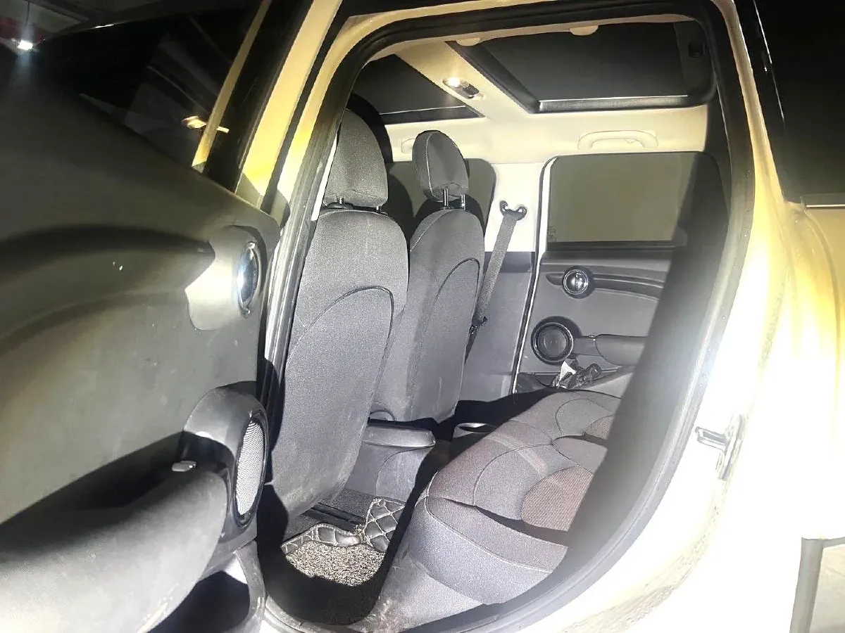 2021 MINI MINI 1.5T 102HP L3 7DCT,autocango,china used car exporter,china ev exporter,chinese used car exporter,chinese used ev exporter