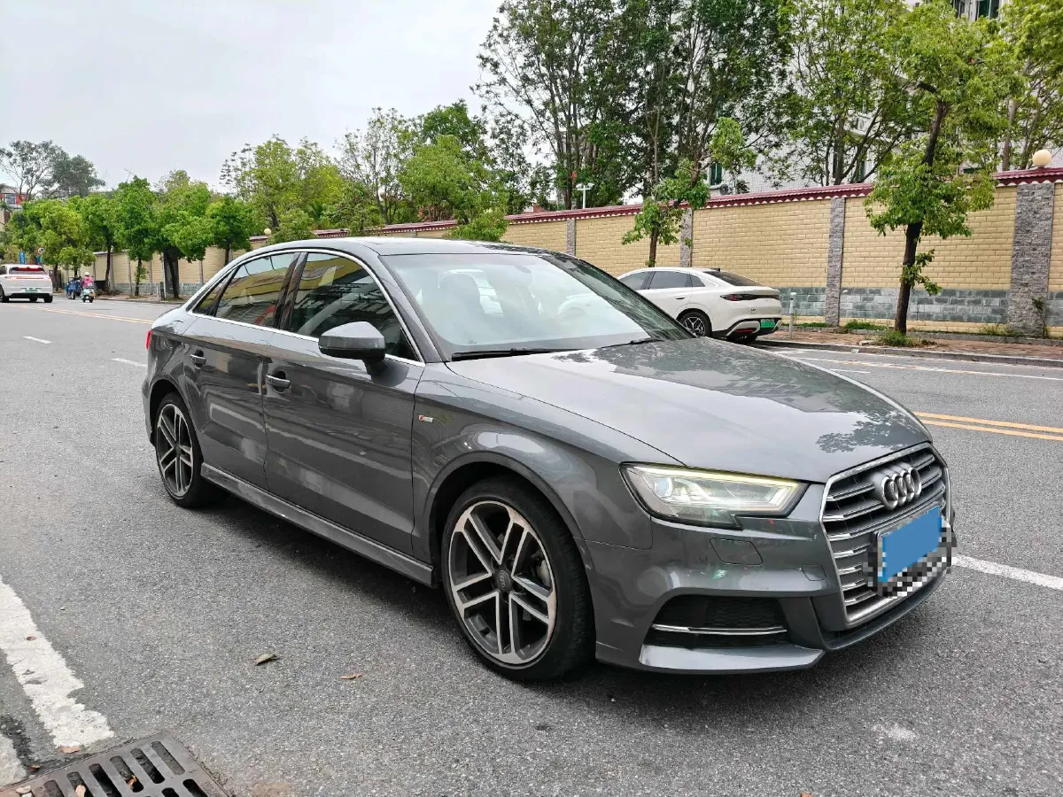 2020 Audi A3 1.4T 150HP L4 7DCT,autocango,china used car exporter,china ev exporter,chinese used car exporter,chinese used ev exporter