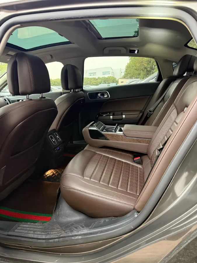 2017 Citroen C6 1.8T 204HP L4 6AT,autocango,china used car exporter,china ev exporter,chinese used car exporter,chinese used ev exporter