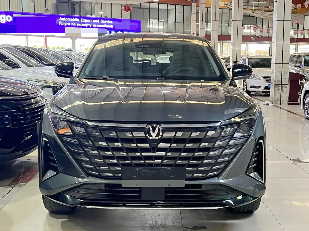 2025 ChangAn UNI-Z 1.5T 188HP L4 7DCT,autocango,china used car exporter,china ev exporter,chinese used car exporter,chinese used ev exporter