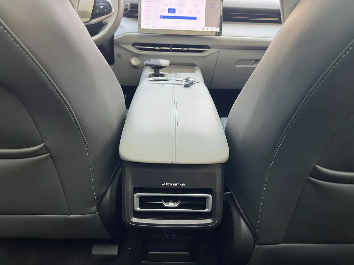 2025 ChangAn UNI-Z 1.5T 188HP L4 7DCT,autocango,china used car exporter,china ev exporter,chinese used car exporter,chinese used ev exporter