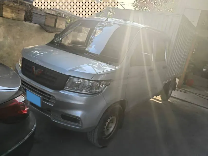 2019 WuLing RongGuang New Truck 1.8L 133HP L4 5MT,autocango,china used car exporter,china ev exporter,chinese used car exporter,chinese used ev exporter