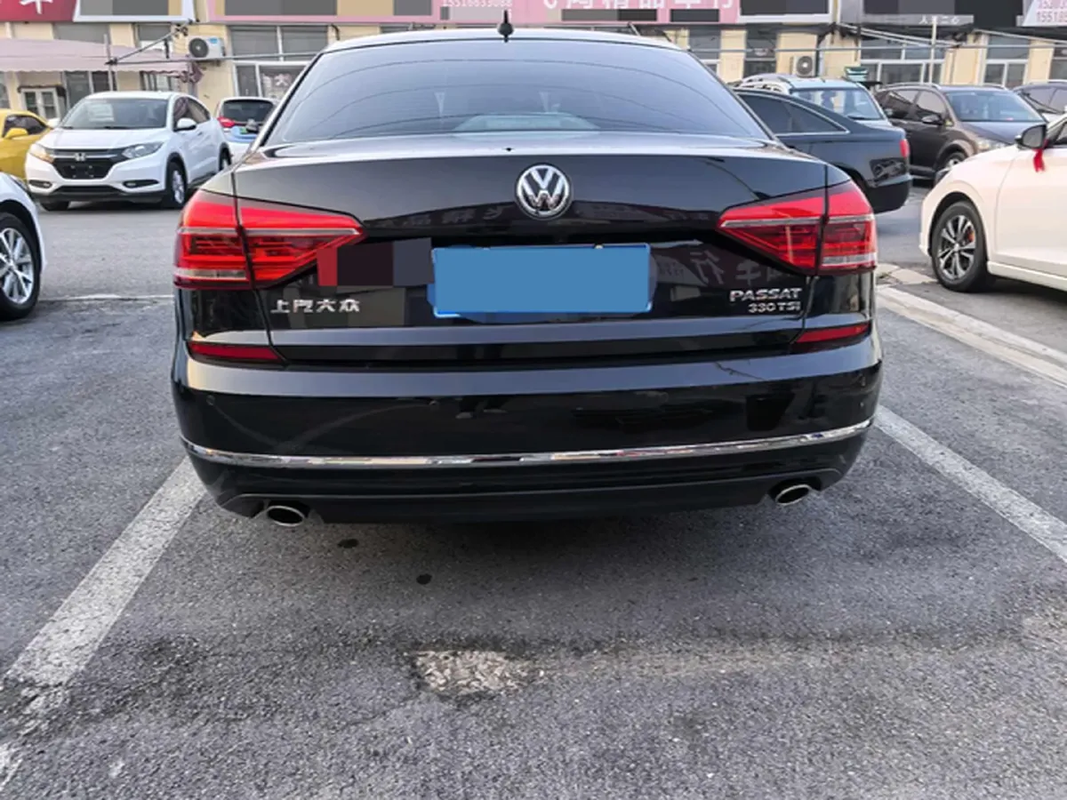 2017 Volkswagen Passat 1.8T 180HP L4 7DCT,autocango,china used car exporter,china ev exporter,chinese used car exporter,chinese used ev exporter