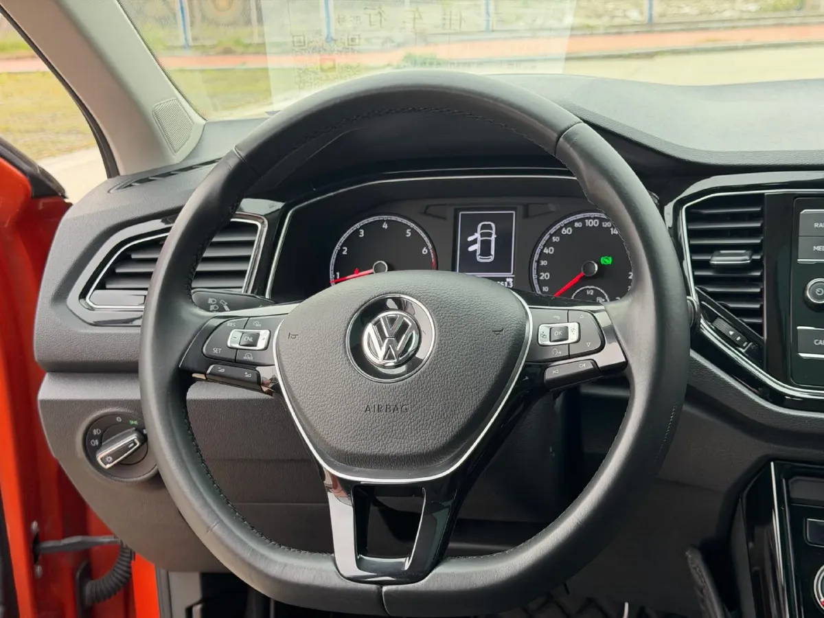 2018 Borgward BX7 2.0T 224HP L4 6AT,autocango,china used car exporter,china ev exporter,chinese used car exporter,chinese used ev exporter