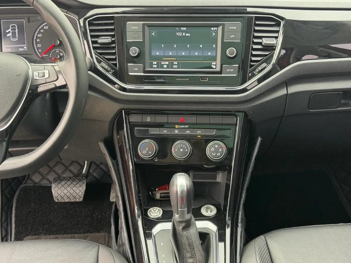 2018 Borgward BX7 2.0T 224HP L4 6AT,autocango,china used car exporter,china ev exporter,chinese used car exporter,chinese used ev exporter