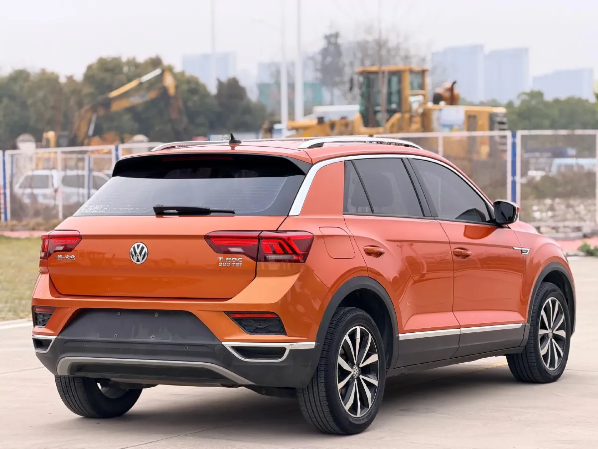 2018 Borgward BX7 2.0T 224HP L4 6AT,autocango,china used car exporter,china ev exporter,chinese used car exporter,chinese used ev exporter