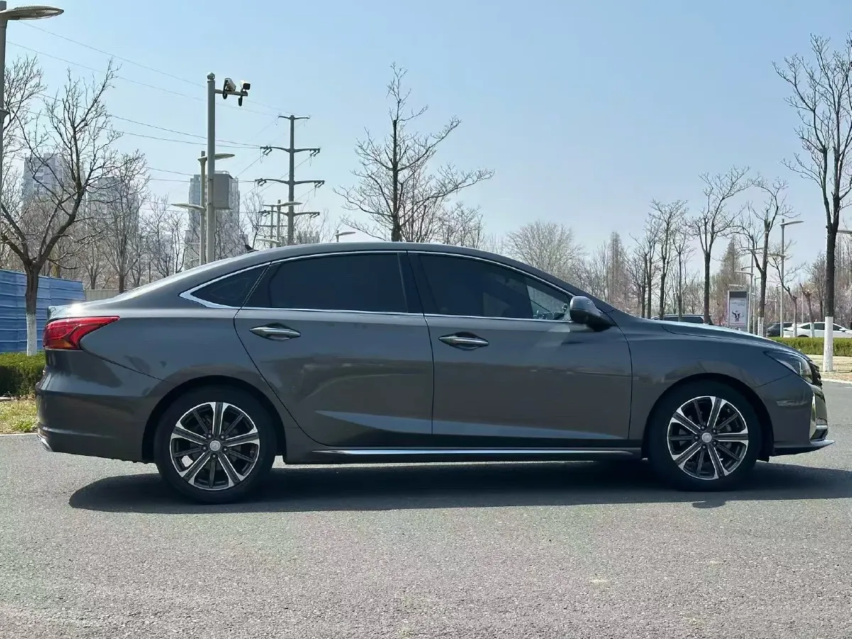 2022 ChangAn Raeton CC 1.5T 188HP L4 7DCT,autocango,china used car exporter,china ev exporter,chinese used car exporter,chinese used ev exporter