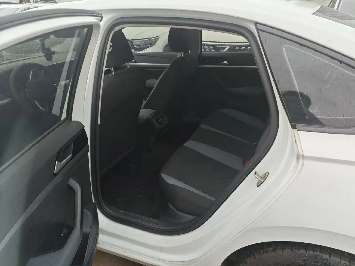 2023 Volkswagen Lavida 1.5L 113HP L4 6AT,autocango,china used car exporter,china ev exporter,chinese used car exporter,chinese used ev exporter