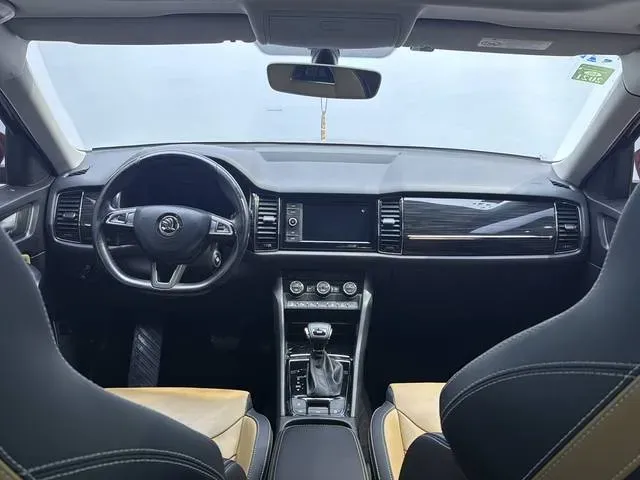 2019 Skoda Kodiak GT 2.0T 186HP L4 7DCT,autocango,china used car exporter,china ev exporter,chinese used car exporter,chinese used ev exporter