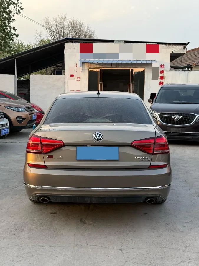 2017 Volkswagen Passat 1.8T 180HP L4 7DCT,autocango,china used car exporter,china ev exporter,chinese used car exporter,chinese used ev exporter