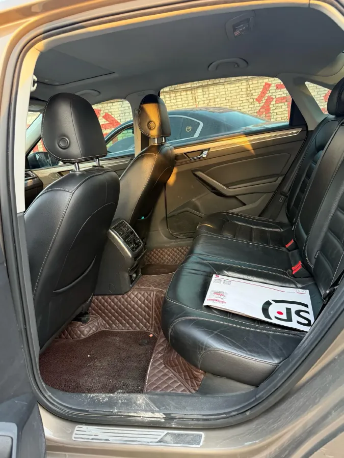 2017 Volkswagen Passat 1.8T 180HP L4 7DCT,autocango,china used car exporter,china ev exporter,chinese used car exporter,chinese used ev exporter