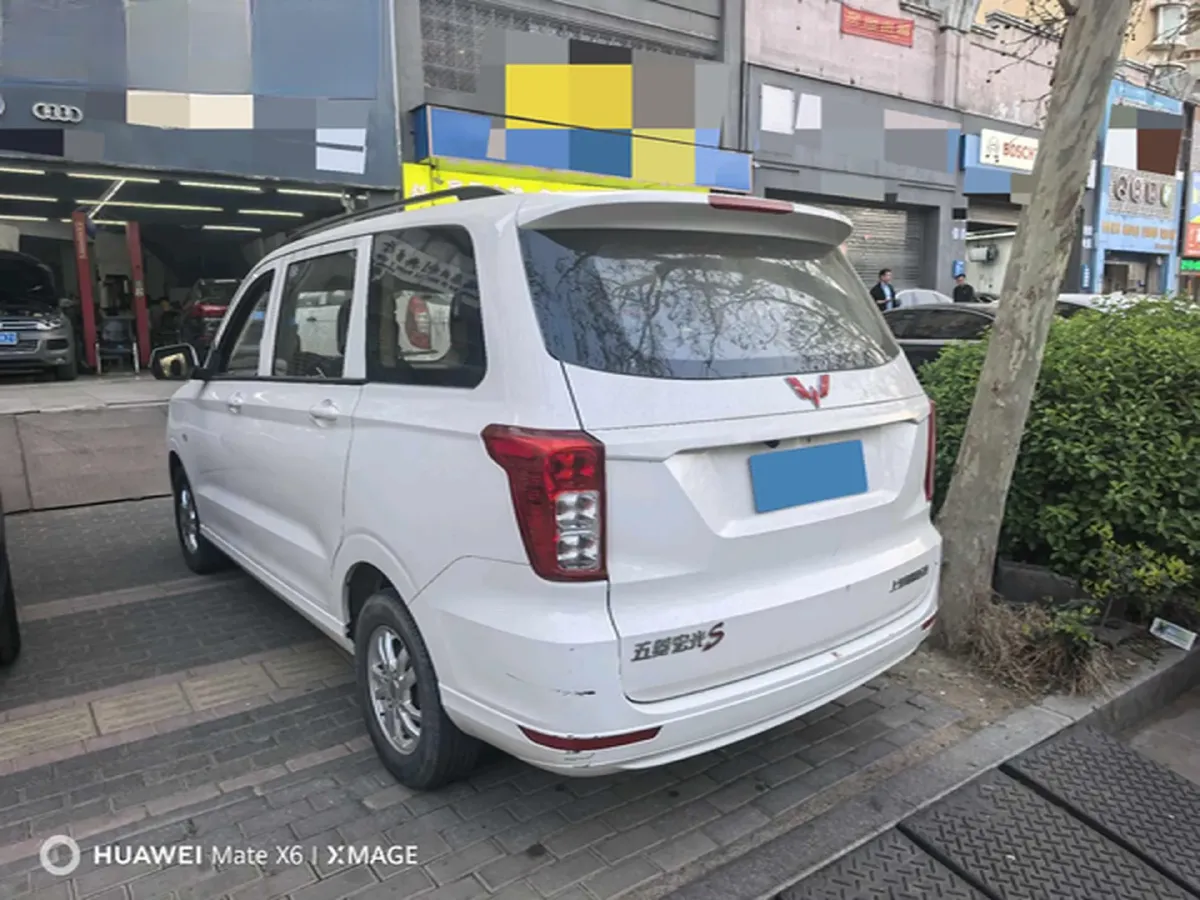 2019 WuLing HongGuang 1.5L 99HP L4 6MT,autocango,china used car exporter,china ev exporter,chinese used car exporter,chinese used ev exporter