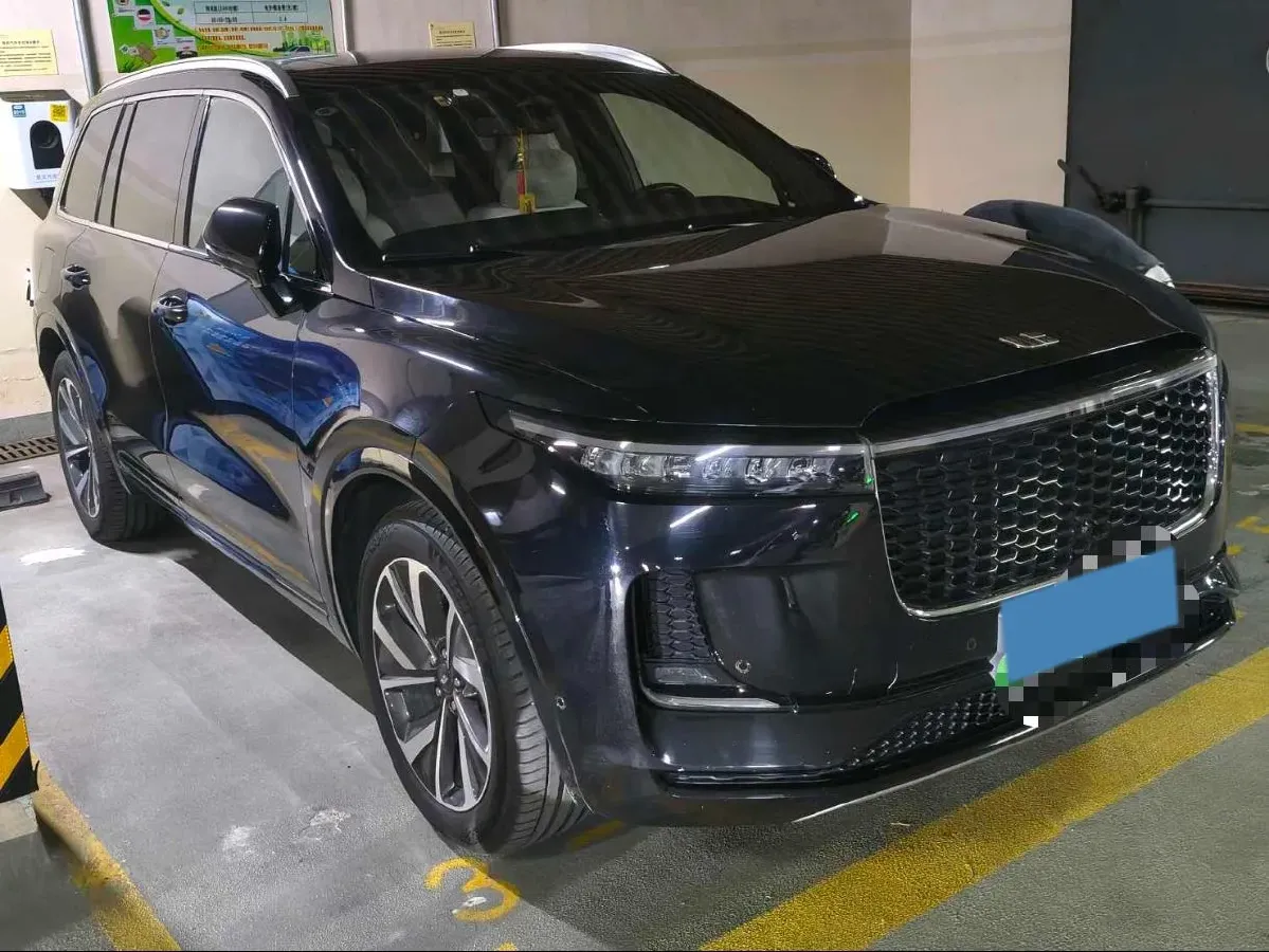 2021 Li ONE Range Extended 131HP REEV 40.5KWH,autocango,china used car exporter,china ev exporter,chinese used car exporter,chinese used ev exporter