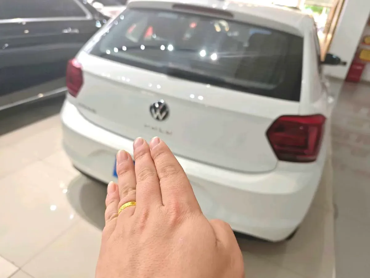 2023 Volkswagen Polo 1.5L 110HP L4 6AT,autocango,china used car exporter,china ev exporter,chinese used car exporter,chinese used ev exporter