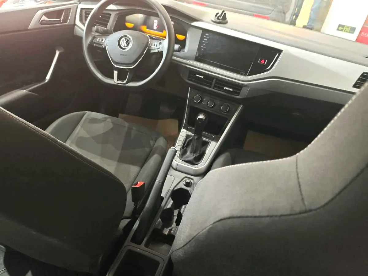 2023 Volkswagen Polo 1.5L 110HP L4 6AT,autocango,china used car exporter,china ev exporter,chinese used car exporter,chinese used ev exporter