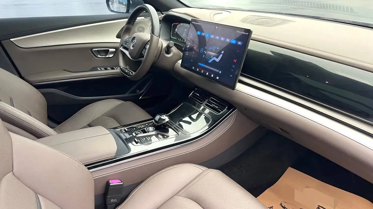 2023 BYD Han BEV 60.48KWH,autocango,china used car exporter,china ev exporter,chinese used car exporter,chinese used ev exporter