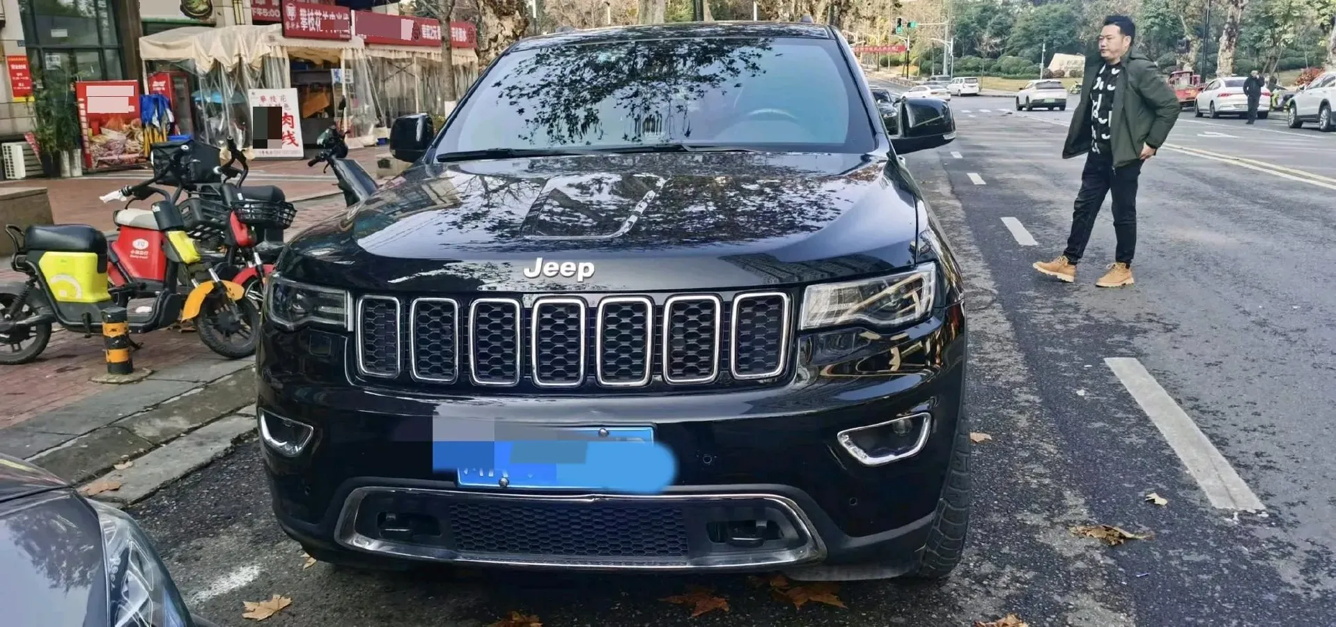 2020 Jeep Grand Cherokee 3.0L 234HP V6 8AT,autocango,china used car exporter,china ev exporter,chinese used car exporter,chinese used ev exporter