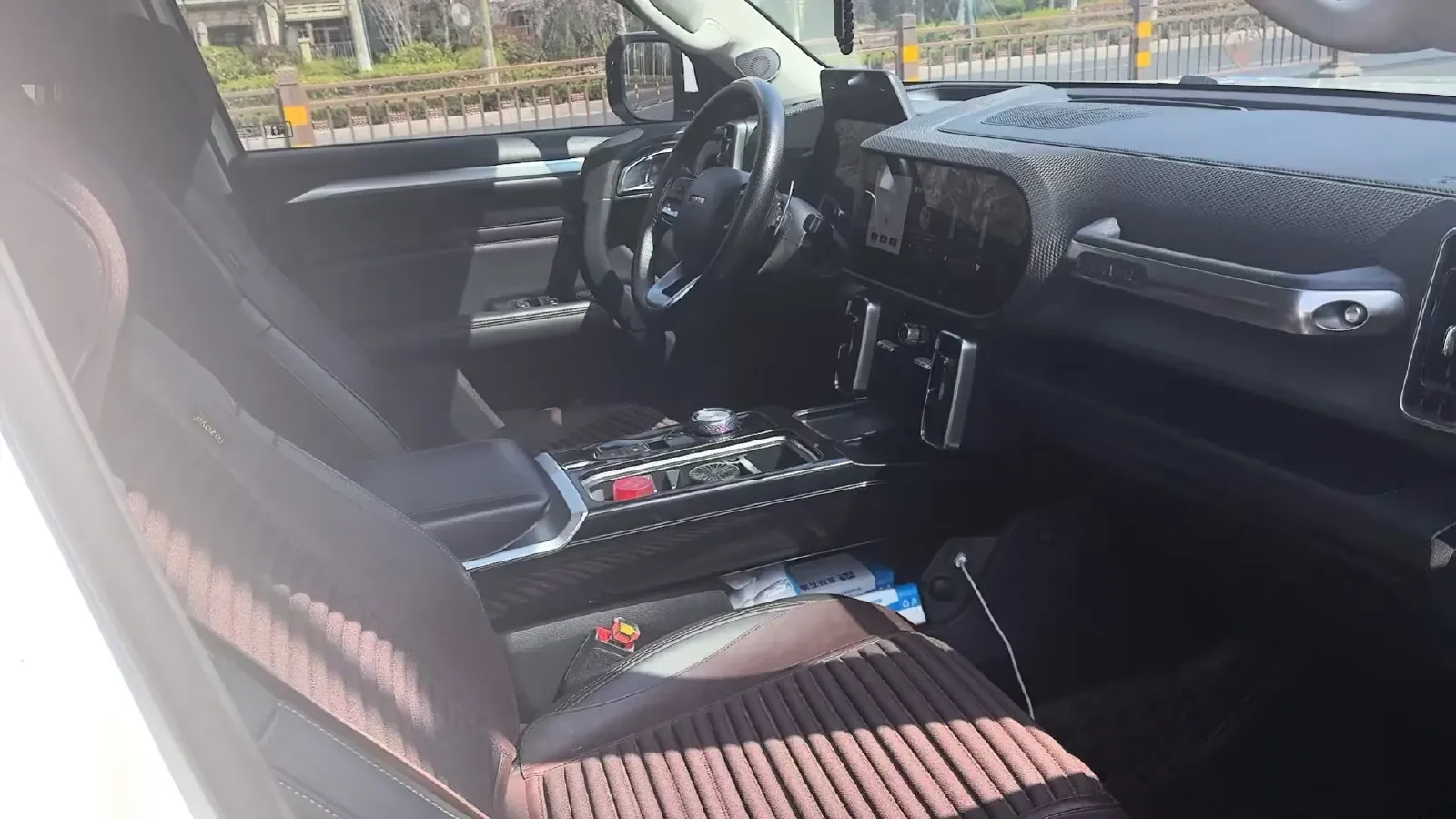 2021 Haval Dargo 1.5T 169HP L4 7DCT,autocango,china used car exporter,china ev exporter,chinese used car exporter,chinese used ev exporter