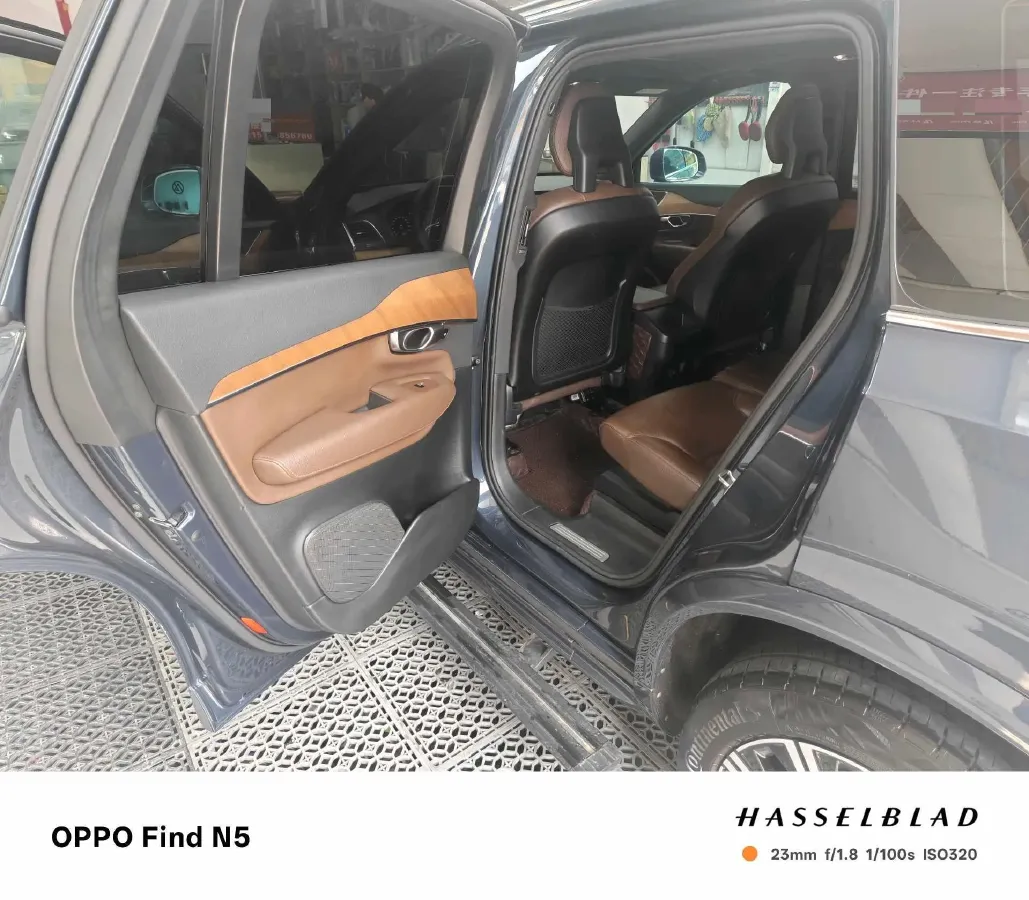 2021 Volvo XC90 2.0T 250HP L4 8AT,autocango,china used car exporter,china ev exporter,chinese used car exporter,chinese used ev exporter