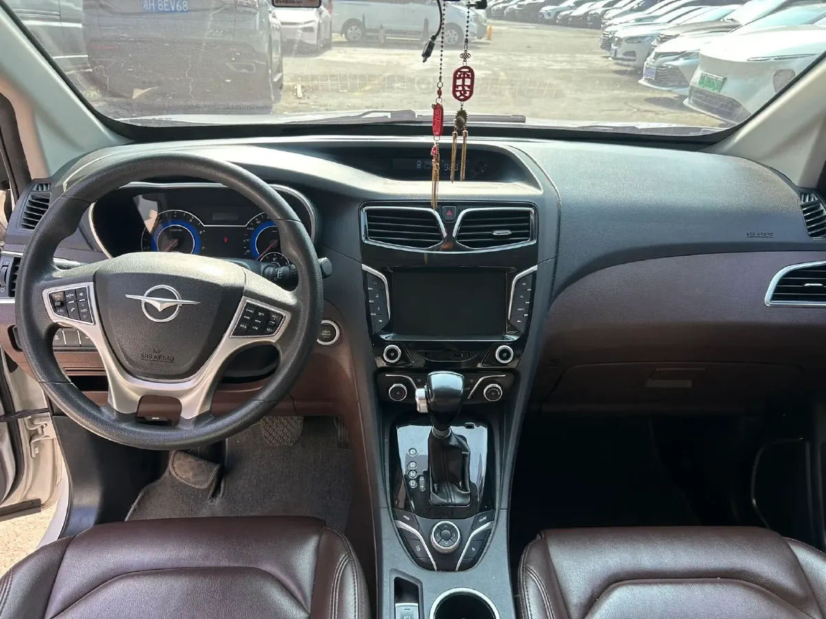 2017 HaiMa Family F7 1.5T 165HP L4 6AT,autocango,china used car exporter,china ev exporter,chinese used car exporter,chinese used ev exporter