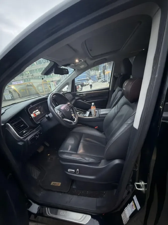 2021 GAC Trumpchi M8 2.0T 252HP L4 8AT,autocango,china used car exporter,china ev exporter,chinese used car exporter,chinese used ev exporter