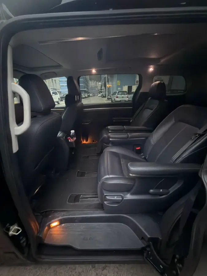 2021 GAC Trumpchi M8 2.0T 252HP L4 8AT,autocango,china used car exporter,china ev exporter,chinese used car exporter,chinese used ev exporter