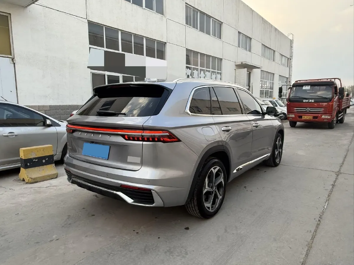 2021 Geely Monjaro 2.0T 218HP L4 7DCT,autocango,china used car exporter,china ev exporter,chinese used car exporter,chinese used ev exporter