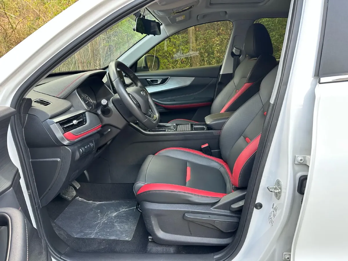 2021 Chery Tiggo 5x 1.5L 116HP L4 CVT,autocango,china used car exporter,china ev exporter,chinese used car exporter,chinese used ev exporter