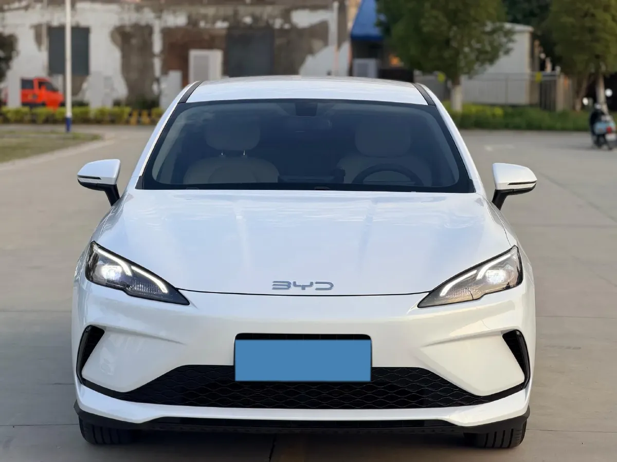 2025 BYD Seal05 DM-i 1.5L 101HP L4 E-CVT PHEV 7.68KWH,autocango,china used car exporter,china ev exporter,chinese used car exporter,chinese used ev exporter