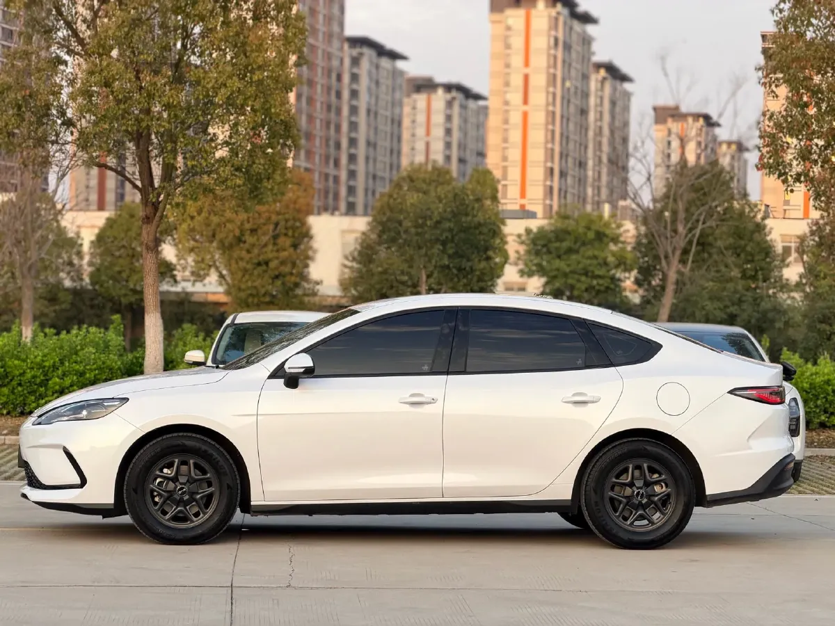 2025 BYD Seal05 DM-i 1.5L 101HP L4 E-CVT PHEV 7.68KWH,autocango,china used car exporter,china ev exporter,chinese used car exporter,chinese used ev exporter