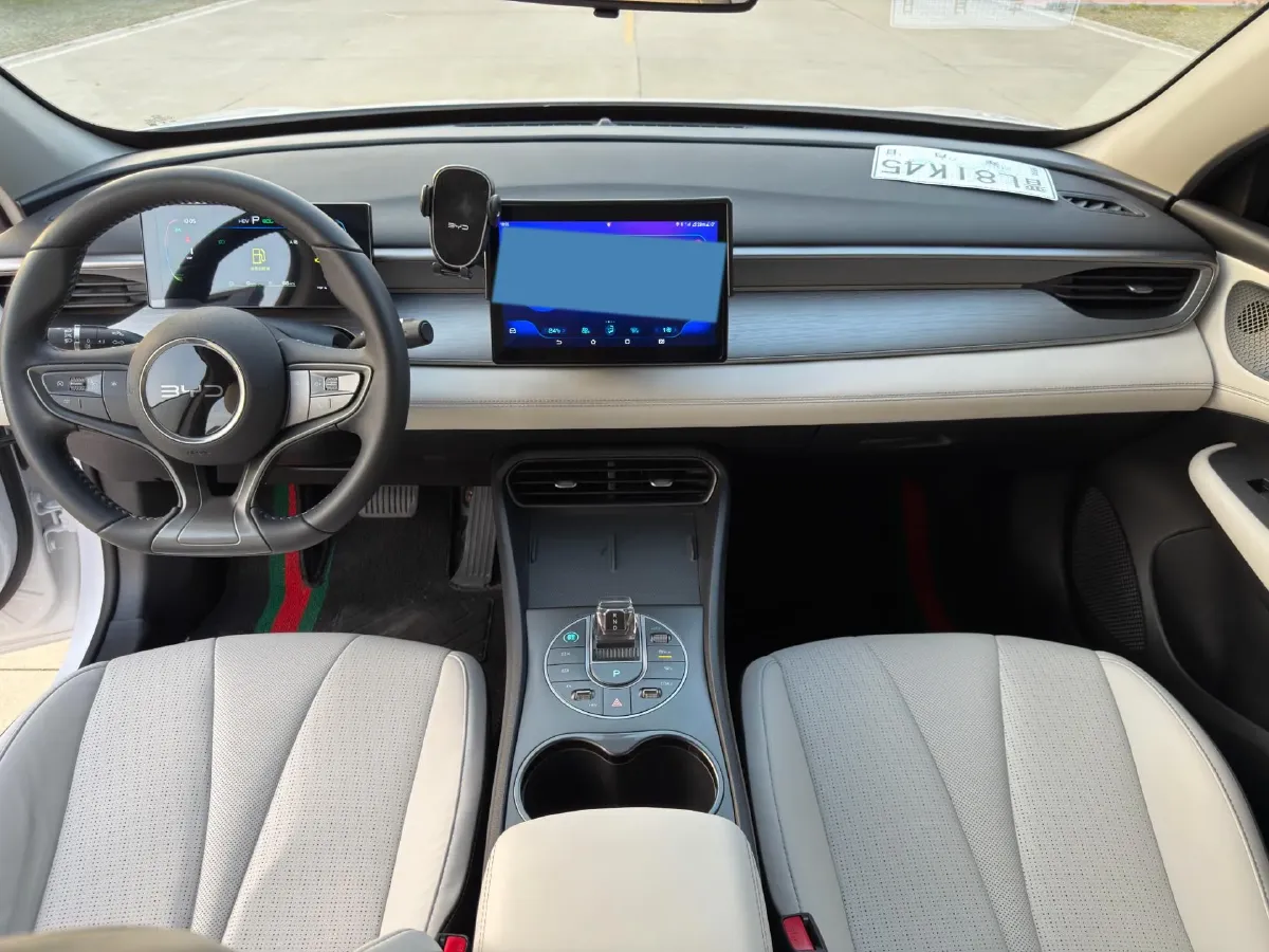 2025 BYD Seal05 DM-i 1.5L 101HP L4 E-CVT PHEV 7.68KWH,autocango,china used car exporter,china ev exporter,chinese used car exporter,chinese used ev exporter