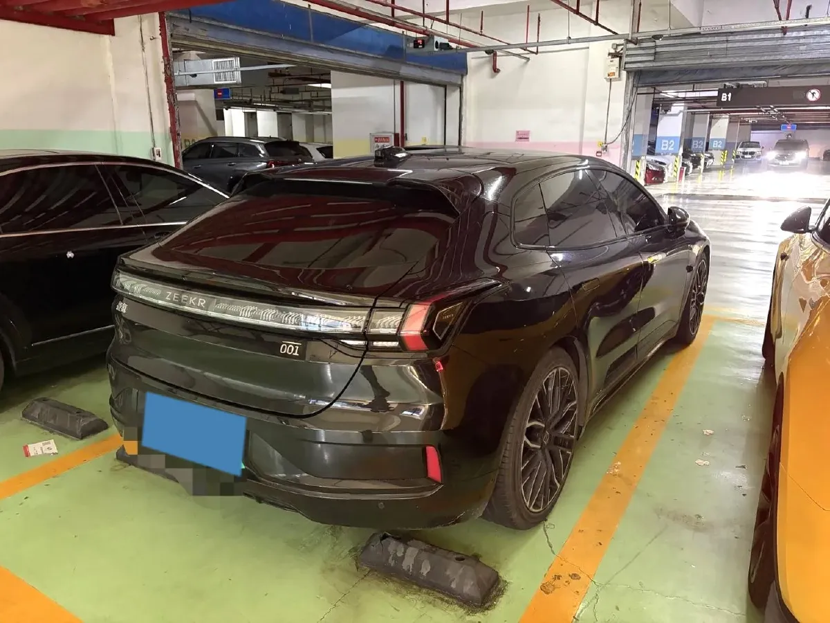 2023 Zeekr 001 BEV 100KWH,autocango,china used car exporter,china ev exporter,chinese used car exporter,chinese used ev exporter