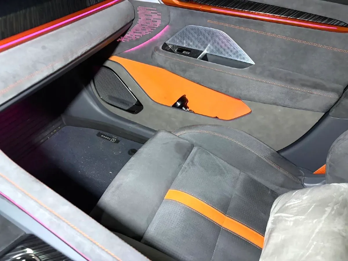 2023 Zeekr 001 BEV 100KWH,autocango,china used car exporter,china ev exporter,chinese used car exporter,chinese used ev exporter