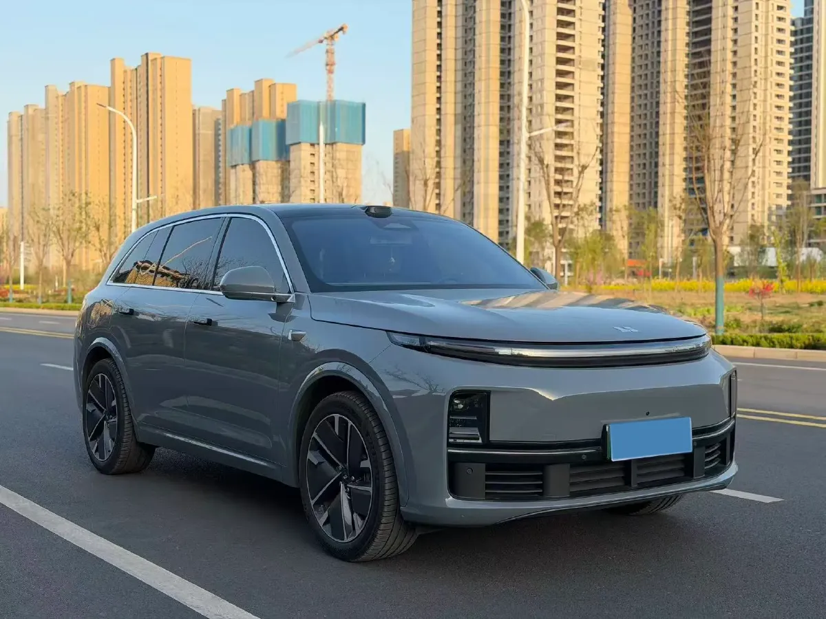 2025 Li L7 Range Extended 154HP REEV,autocango,china used car exporter,china ev exporter,chinese used car exporter,chinese used ev exporter