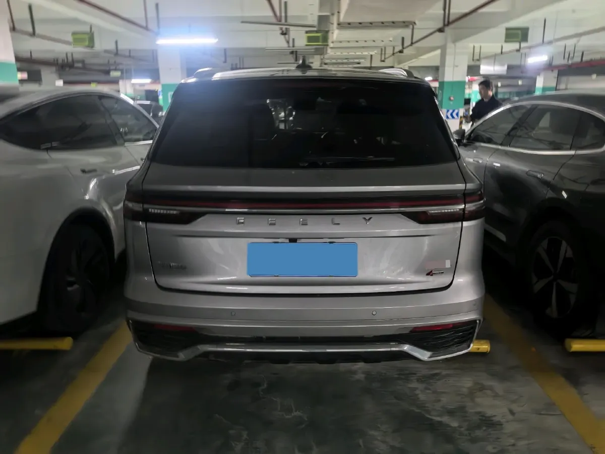 2021 Geely Monjaro 2.0T 238HP L4 8AT,autocango,china used car exporter,china ev exporter,chinese used car exporter,chinese used ev exporter