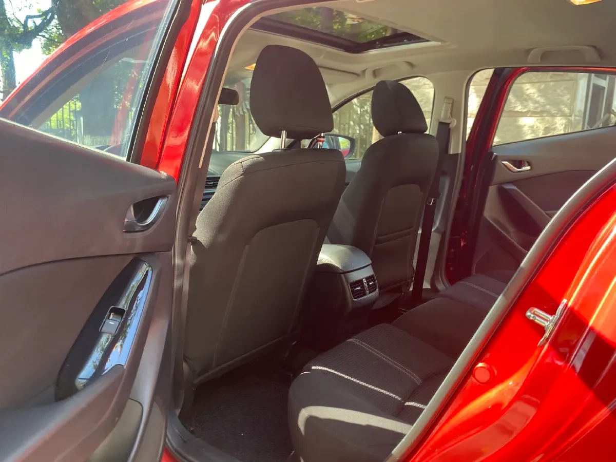 2017 Mazda 3 Axela 1.5L 117HP L4 6AT,autocango,china used car exporter,china ev exporter,chinese used car exporter,chinese used ev exporter