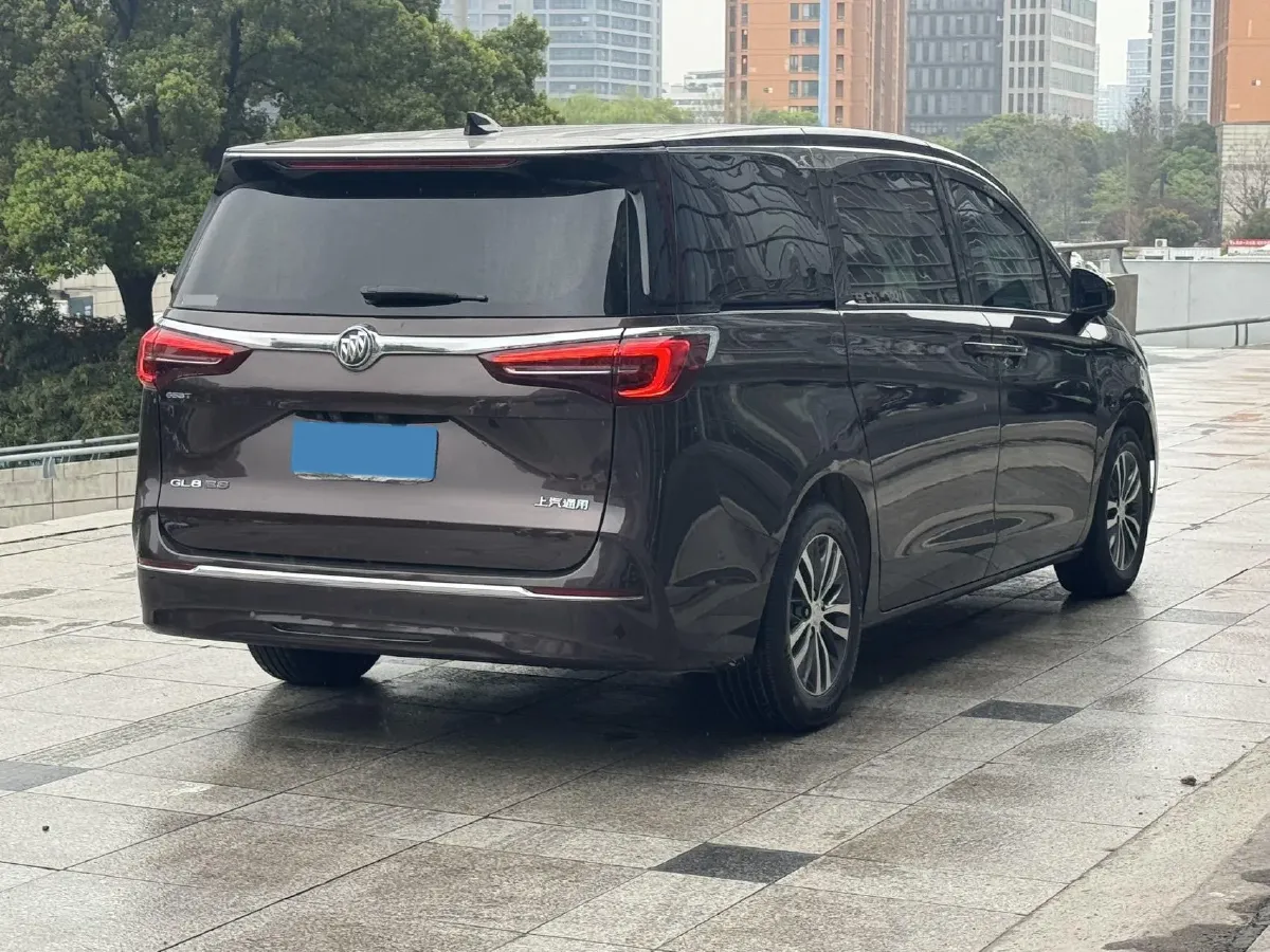 2021 Buick GL8 2.0T 237HP L4 9AT,autocango,china used car exporter,china ev exporter,chinese used car exporter,chinese used ev exporter