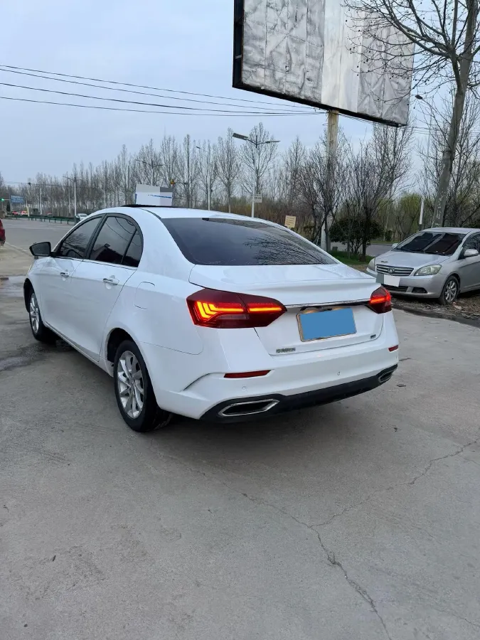 2021 BaoJun 530 1.5T 147HP L4 CVT,autocango,china used car exporter,china ev exporter,chinese used car exporter,chinese used ev exporter