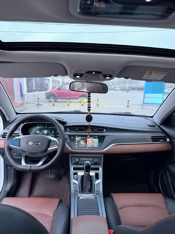 2021 BaoJun 530 1.5T 147HP L4 CVT,autocango,china used car exporter,china ev exporter,chinese used car exporter,chinese used ev exporter