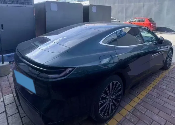 2025 Geely Galaxy Starshine 8 1.5T 163HP L4 3DHT PHEV 27.69KWH,autocango,china used car exporter,china ev exporter,chinese used car exporter,chinese used ev exporter