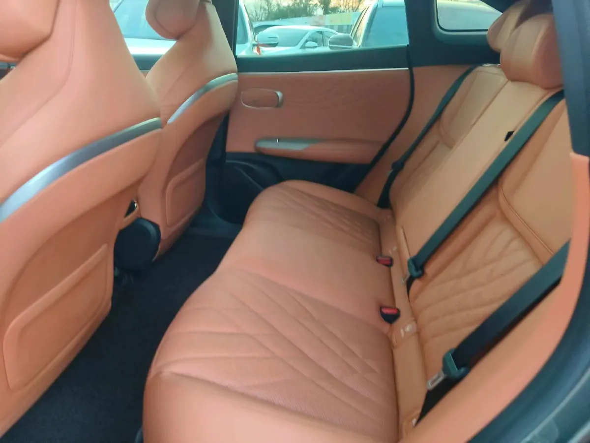 2024 Deepal S07 BEV 68.82KWH,autocango,china used car exporter,china ev exporter,chinese used car exporter,chinese used ev exporter