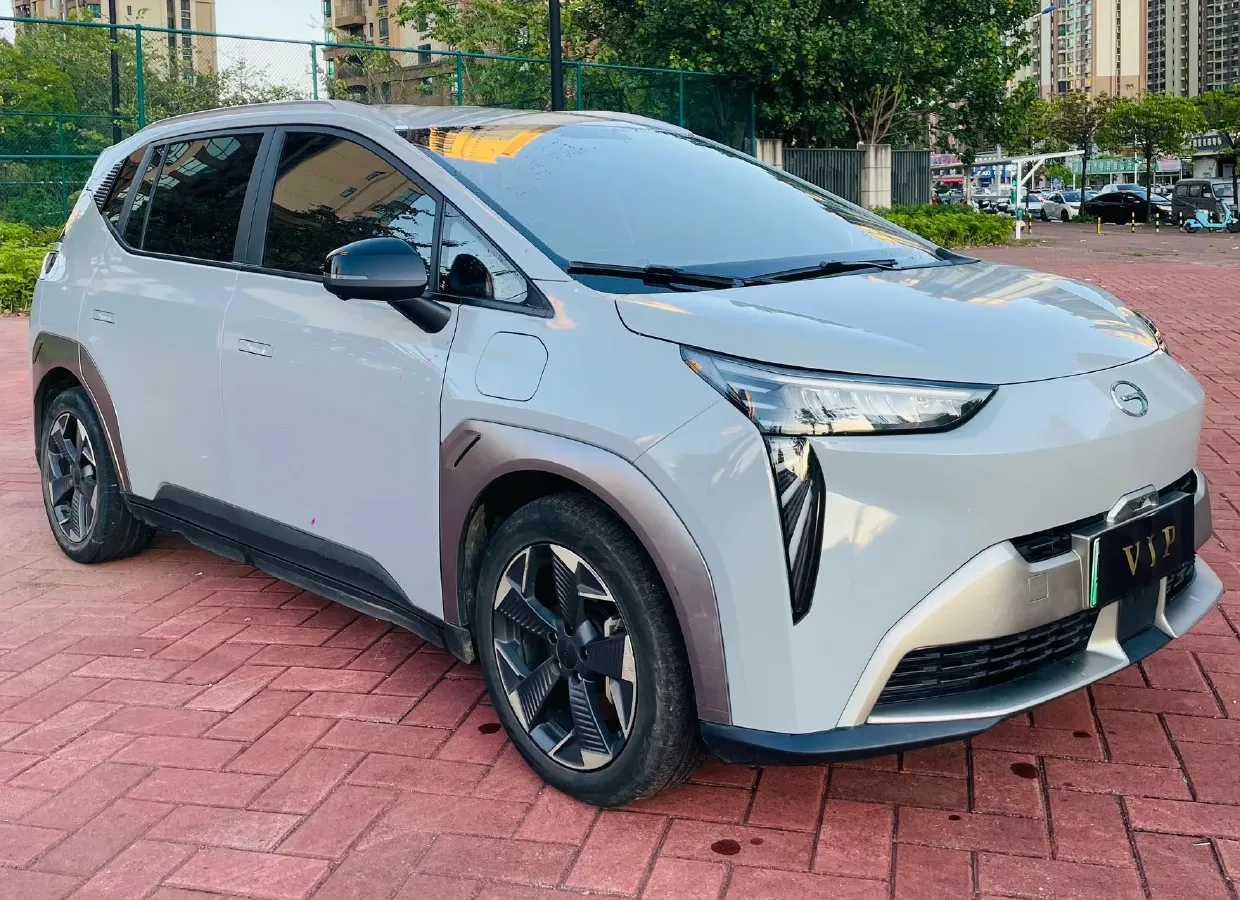 2022 Geely Okavango 1.8T 184HP L4 7DCT,autocango,china used car exporter,china ev exporter,chinese used car exporter,chinese used ev exporter